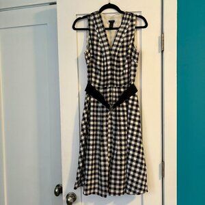 Ann Taylor black and white checked belted dress size 6